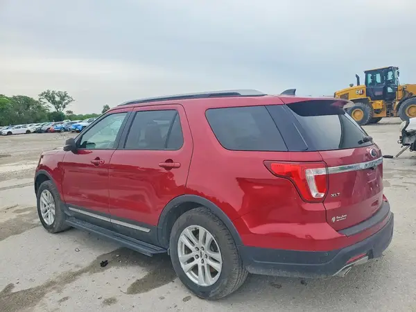 1FM5K8D89JGA54285 2018 FORD EXPLORER - Image 2