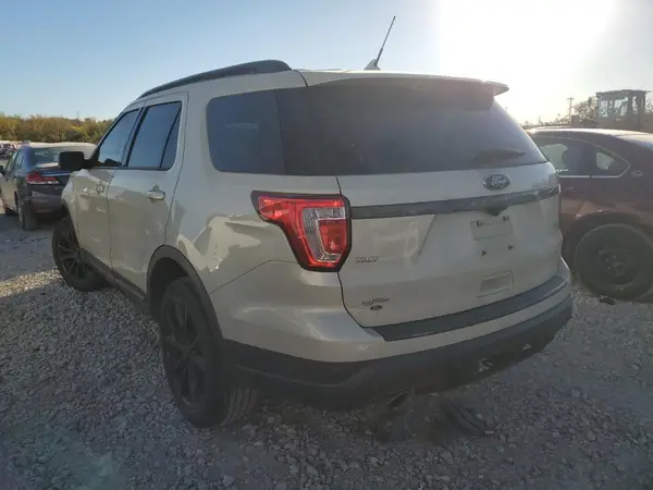 1FM5K8D89JGA55159 2018 FORD EXPLORER - Image 2