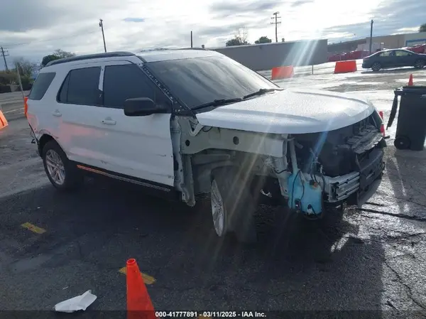 1FM5K8D89JGA58756 2018 FORD EXPLORER - Image 1