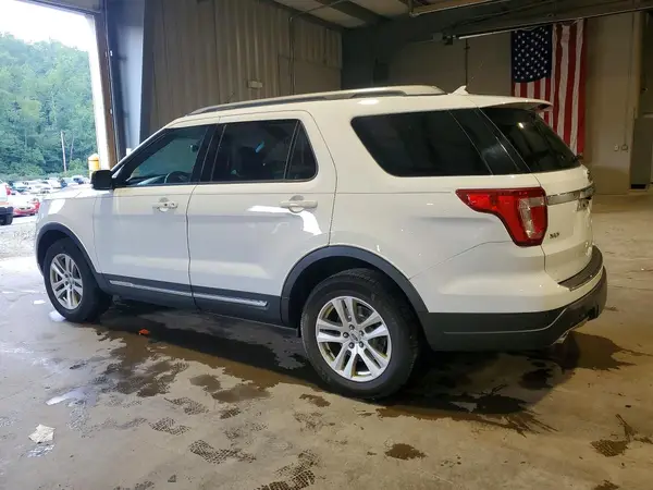 1FM5K8D89JGA77520 2018 FORD EXPLORER - Image 2