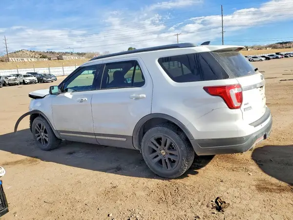1FM5K8D89JGA88551 2018 FORD EXPLORER - Image 2