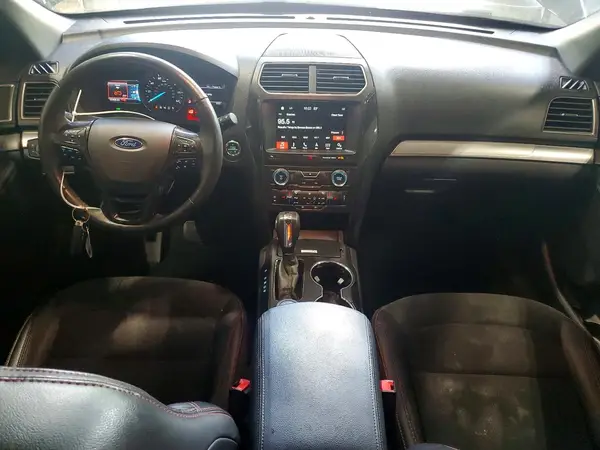 1FM5K8D89JGB01945 2018 FORD EXPLORER - Image 8