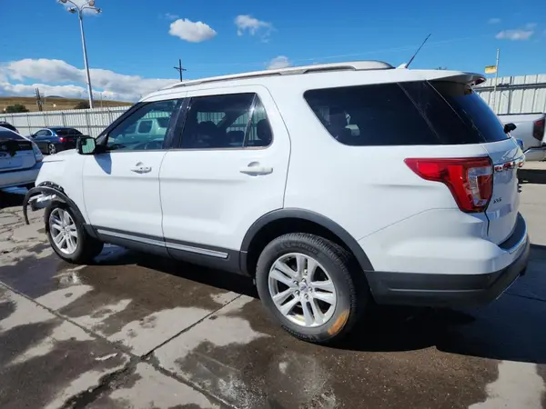 1FM5K8D89JGB08796 2018 FORD EXPLORER - Image 2