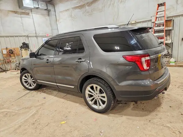 1FM5K8D89JGB97981 2018 FORD EXPLORER - Image 2
