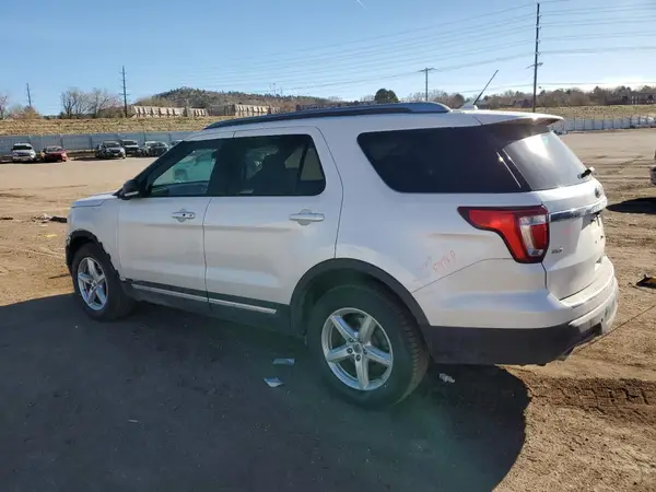 1FM5K8D89JGC01737 2018 FORD EXPLORER - Image 2