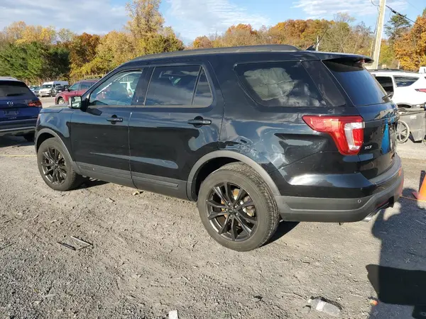 1FM5K8D89JGC21275 2018 FORD EXPLORER - Image 2