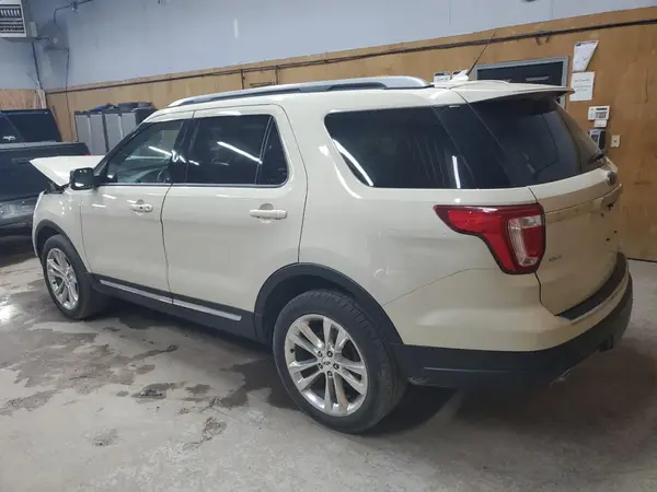 1FM5K8D89JGC68810 2018 FORD EXPLORER - Image 2