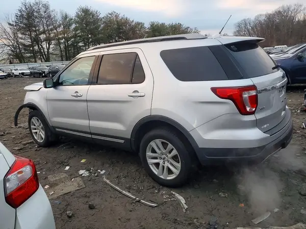 1FM5K8D89KGA82430 2019 FORD EXPLORER - Image 2