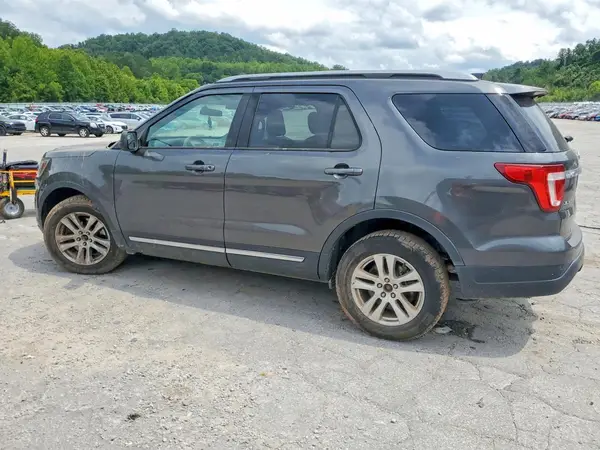 1FM5K8D89KGB04801 2019 FORD EXPLORER - Image 2