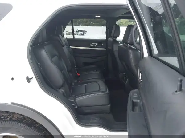 1FM5K8D89KGB36812 2019 FORD EXPLORER - Image 8