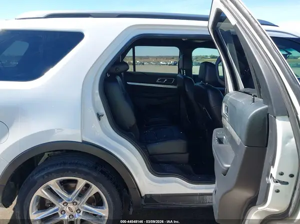 1FM5K8D8XGGA04052 2016 FORD EXPLORER - Image 8