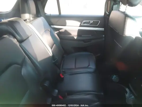 1FM5K8D8XGGA23975 2016 FORD EXPLORER - Image 8