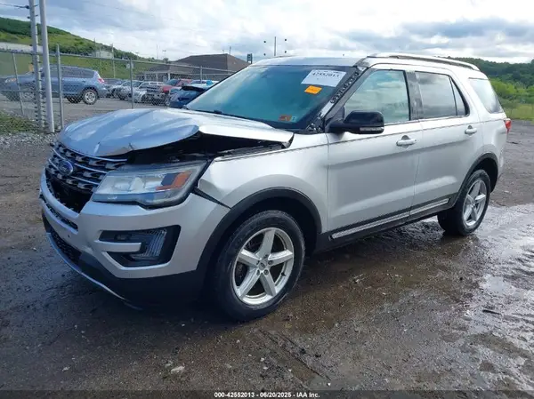 1FM5K8D8XGGA33275 2016 FORD EXPLORER - Image 2