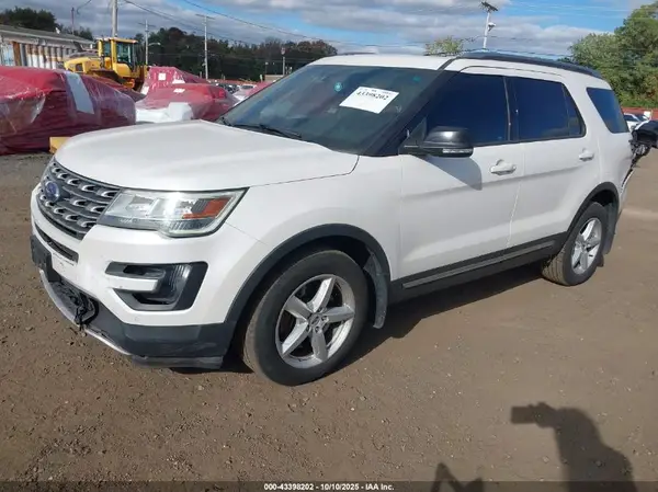 1FM5K8D8XGGA41747 2016 FORD EXPLORER - Image 2