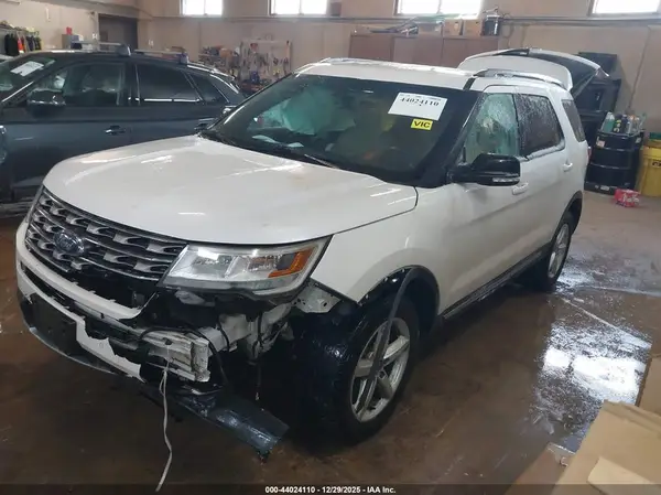 1FM5K8D8XGGA51789 2016 FORD EXPLORER - Image 2