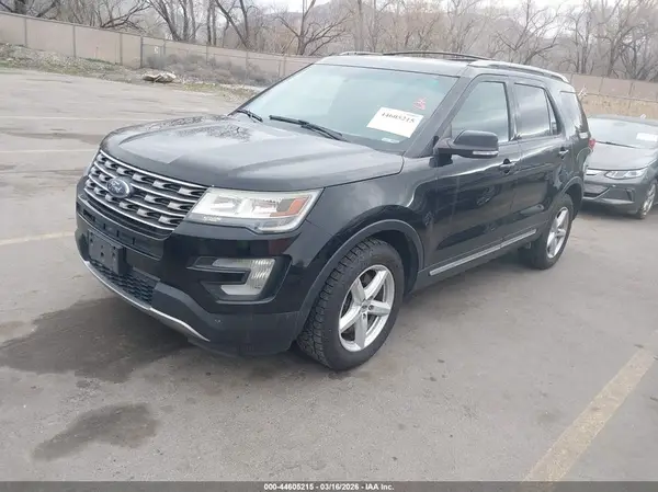 1FM5K8D8XGGC04557 2016 FORD EXPLORER - Image 2