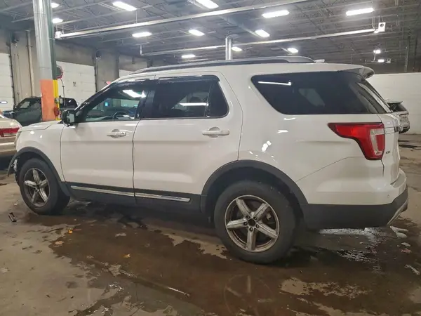 1FM5K8D8XGGC10083 2016 FORD EXPLORER - Image 2
