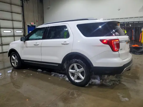 1FM5K8D8XGGC26896 2016 FORD EXPLORER - Image 2