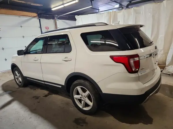 1FM5K8D8XGGC31838 2016 FORD EXPLORER - Image 2