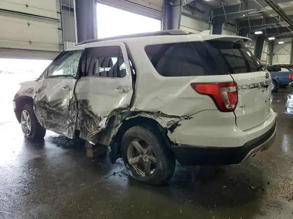 1FM5K8D8XGGC58652 2016 FORD EXPLORER - Image 2