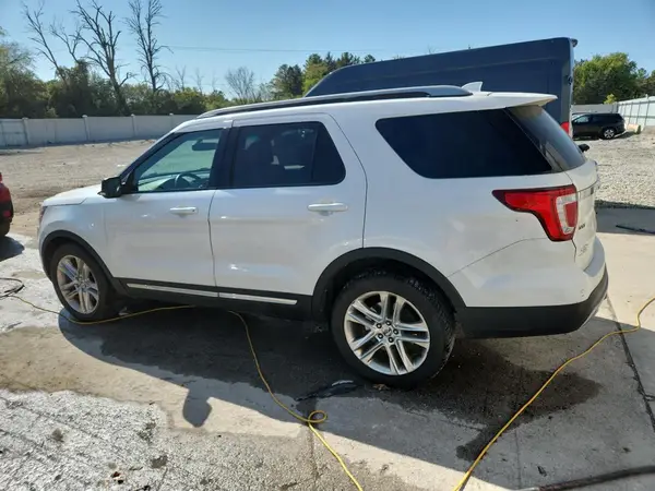 1FM5K8D8XGGC68517 2016 FORD EXPLORER - Image 2