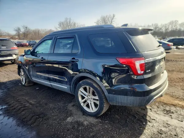 1FM5K8D8XGGC68520 2016 FORD EXPLORER - Image 2
