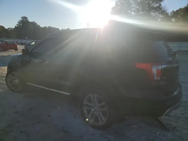 1FM5K8D8XGGC80313 2016 FORD EXPLORER - Image 2