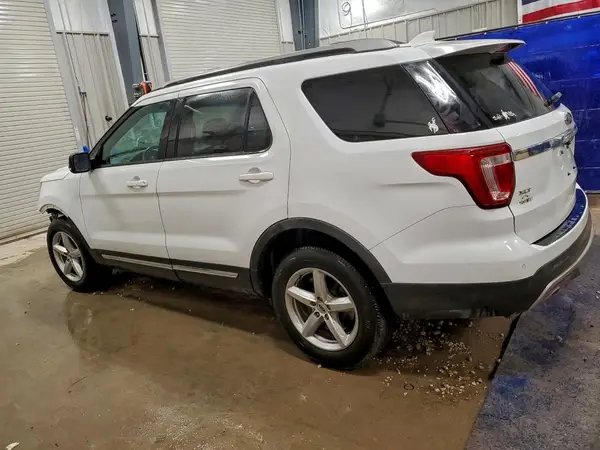 1FM5K8D8XGGC86645 2016 FORD EXPLORER - Image 2