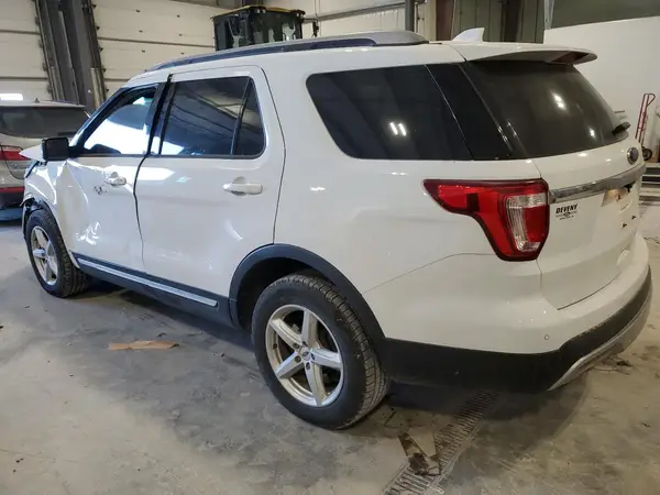 1FM5K8D8XGGD13472 2016 FORD EXPLORER - Image 2