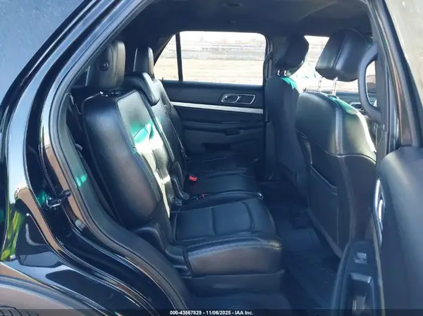 1FM5K8D8XGGD20051 2016 FORD EXPLORER - Image 8