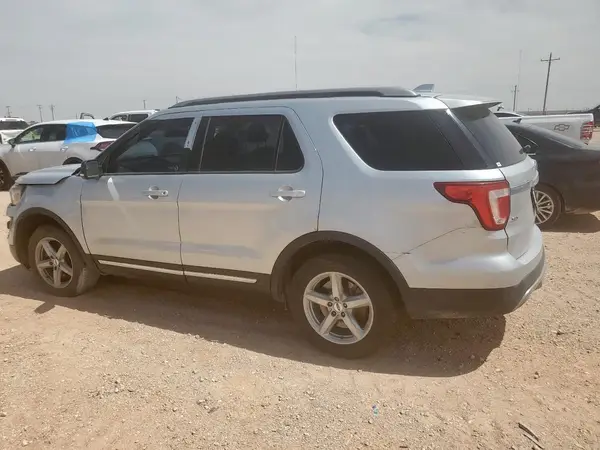 1FM5K8D8XGGD26528 2016 FORD EXPLORER - Image 2
