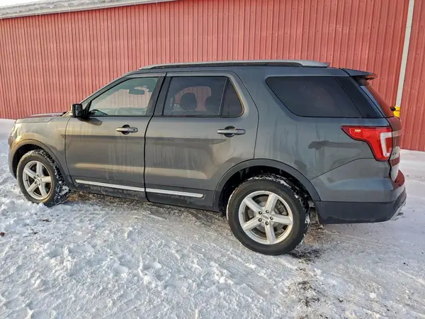1FM5K8D8XHGA05672 2017 FORD EXPLORER - Image 2