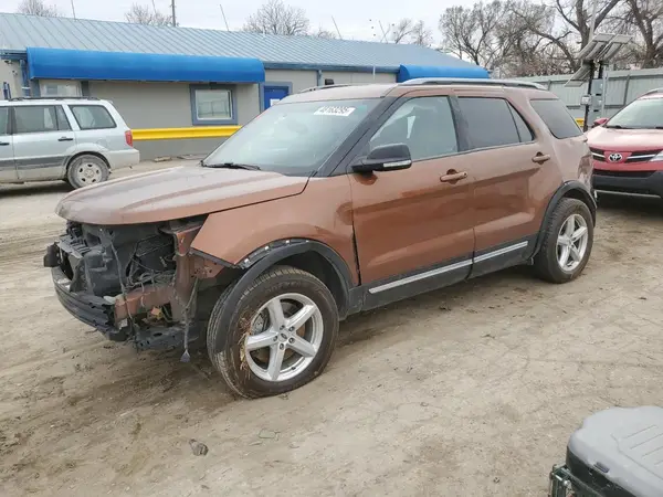 1FM5K8D8XHGA59764 2017 FORD EXPLORER - Image 1