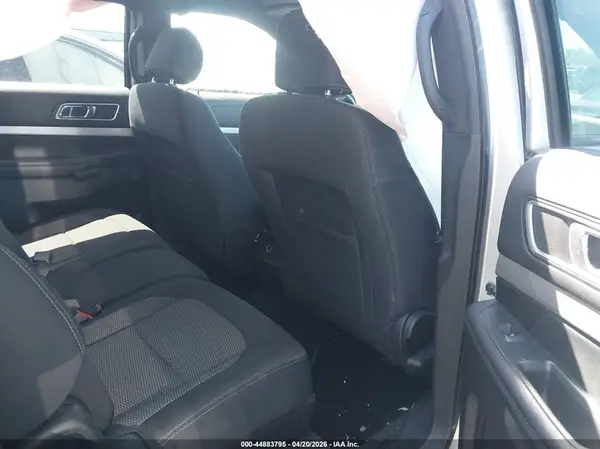 1FM5K8D8XHGA74975 2017 FORD EXPLORER - Image 8