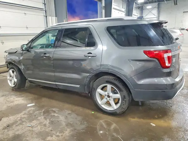 1FM5K8D8XHGA75835 2017 FORD EXPLORER - Image 2