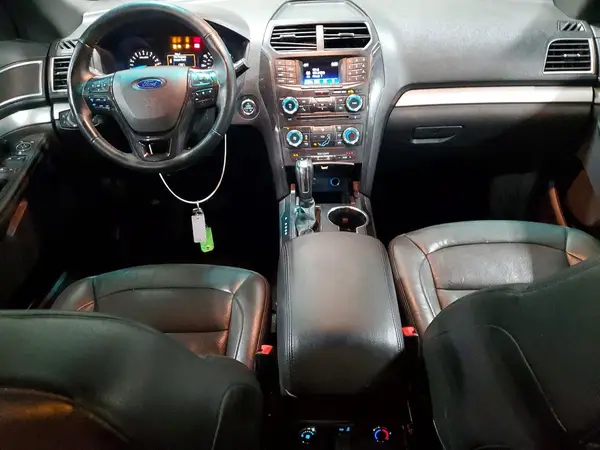 1FM5K8D8XHGA75835 2017 FORD EXPLORER - Image 8