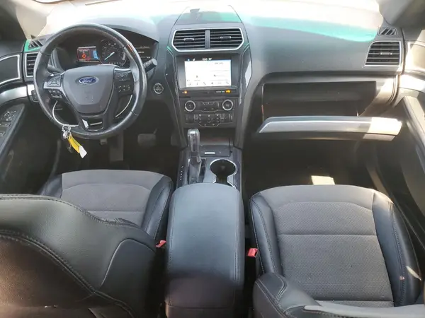 1FM5K8D8XHGA88679 2017 FORD EXPLORER - Image 8