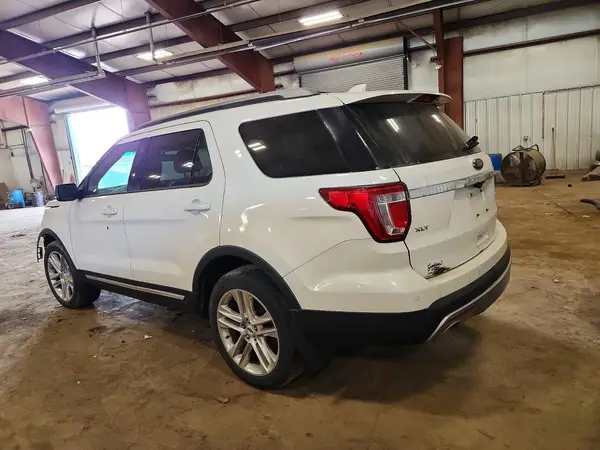 1FM5K8D8XHGB08820 2017 FORD EXPLORER - Image 2