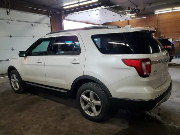 1FM5K8D8XHGB13113 2017 FORD EXPLORER - Image 2