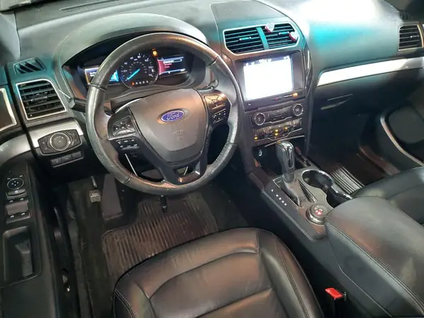 1FM5K8D8XHGB13113 2017 FORD EXPLORER - Image 8