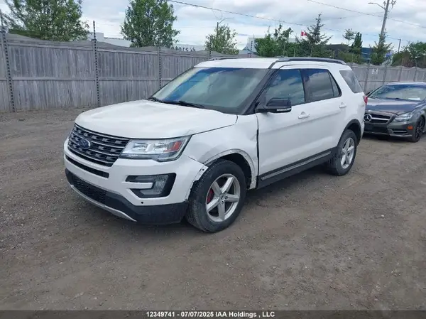 1FM5K8D8XHGB16982 2017 FORD EXPLORER - Image 2