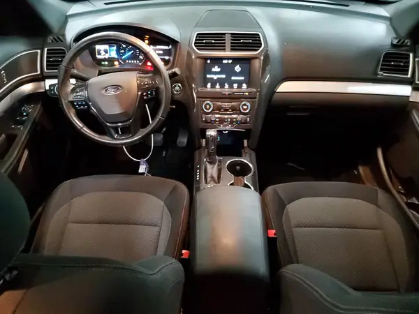 1FM5K8D8XHGB33510 2017 FORD EXPLORER - Image 8