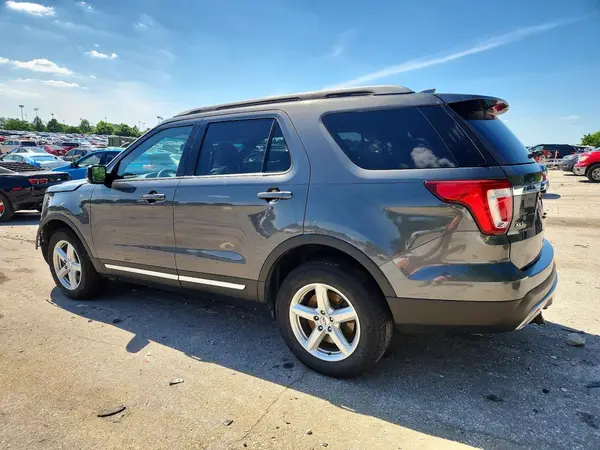 1FM5K8D8XHGB52686 2017 FORD EXPLORER - Image 2