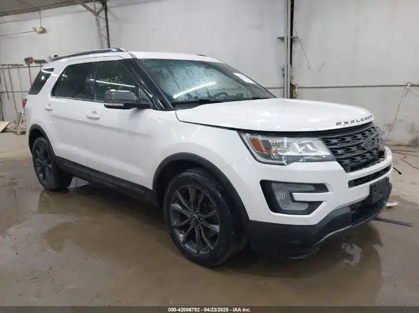 1FM5K8D8XHGB69410 2017 FORD EXPLORER - Image 1