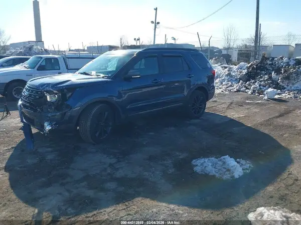 1FM5K8D8XHGB75935 2017 FORD EXPLORER - Image 2