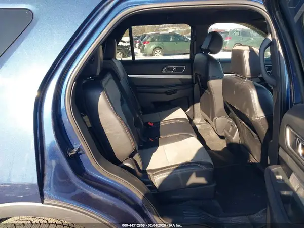 1FM5K8D8XHGB75935 2017 FORD EXPLORER - Image 8