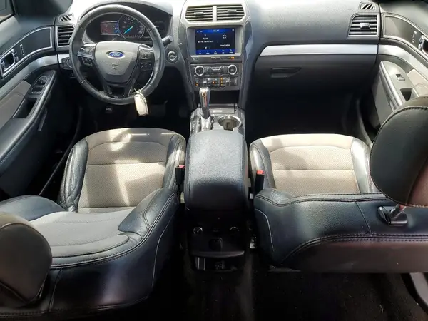 1FM5K8D8XHGC16760 2017 FORD EXPLORER - Image 8
