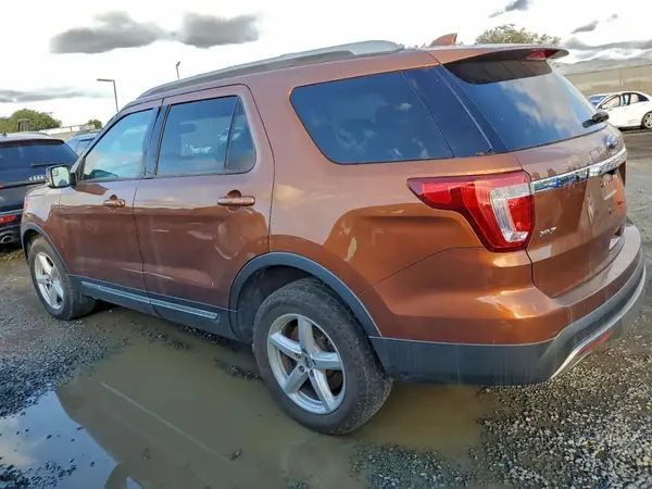 1FM5K8D8XHGC26642 2017 FORD EXPLORER - Image 2