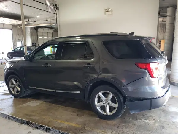 1FM5K8D8XHGC75338 2017 FORD EXPLORER - Image 2