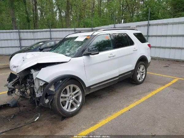 1FM5K8D8XHGC84301 2017 FORD EXPLORER - Image 2